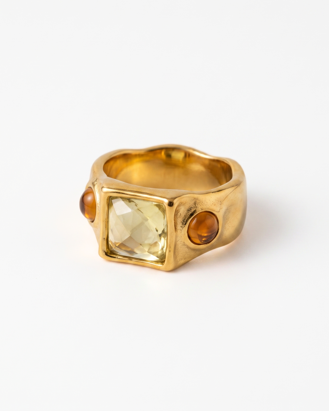 Emma ring