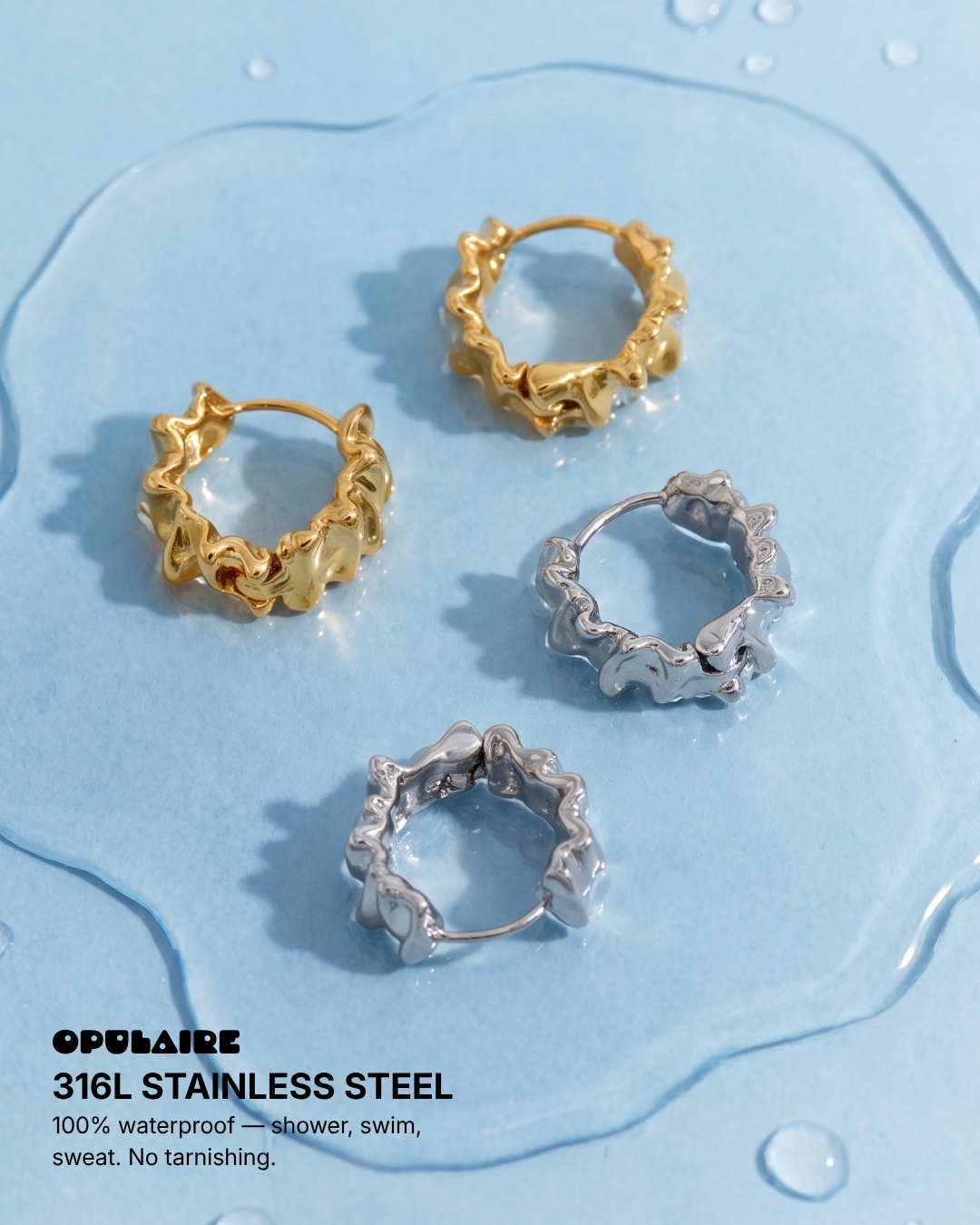 Elin - Draped huggie earrings - Stainless steel