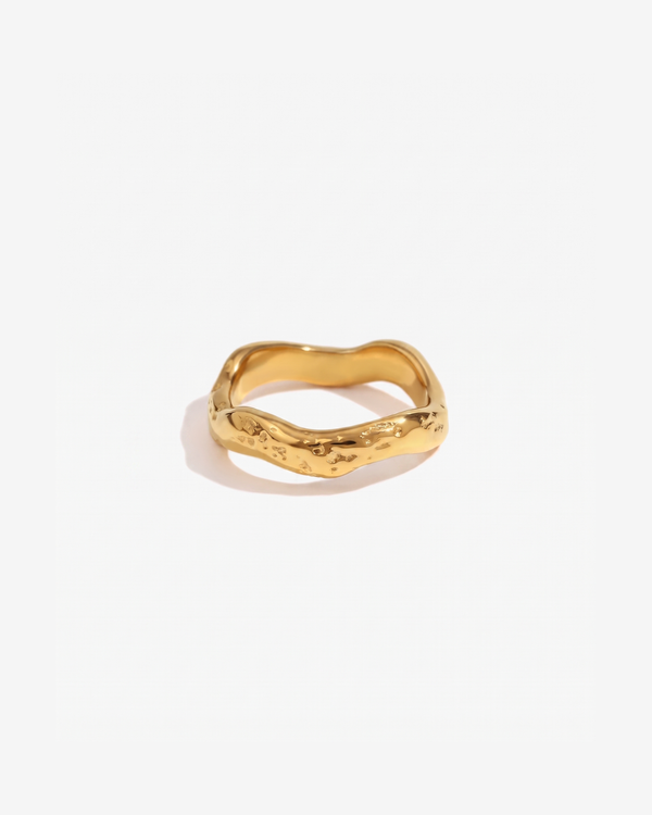 Sophie - Wavy textured band ring - Stainless steel