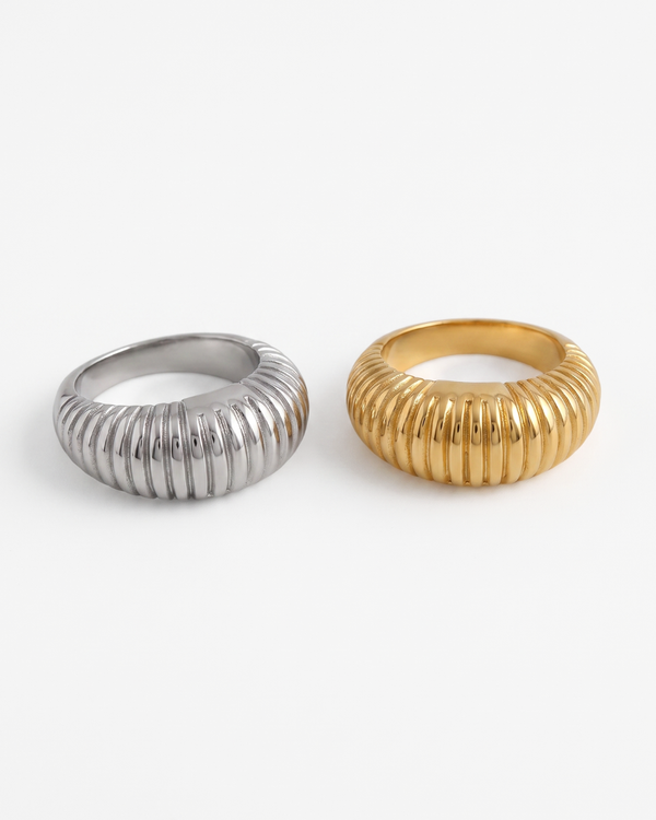 Tess - Ribbed dome ring - Stainless steel