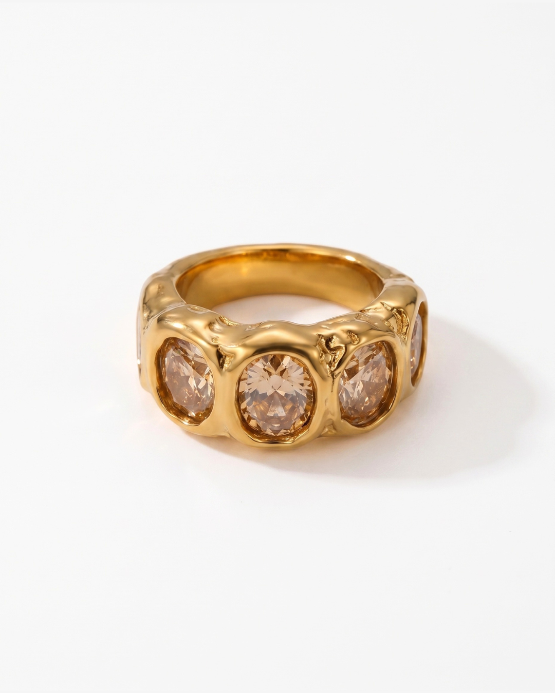 Valeria ring