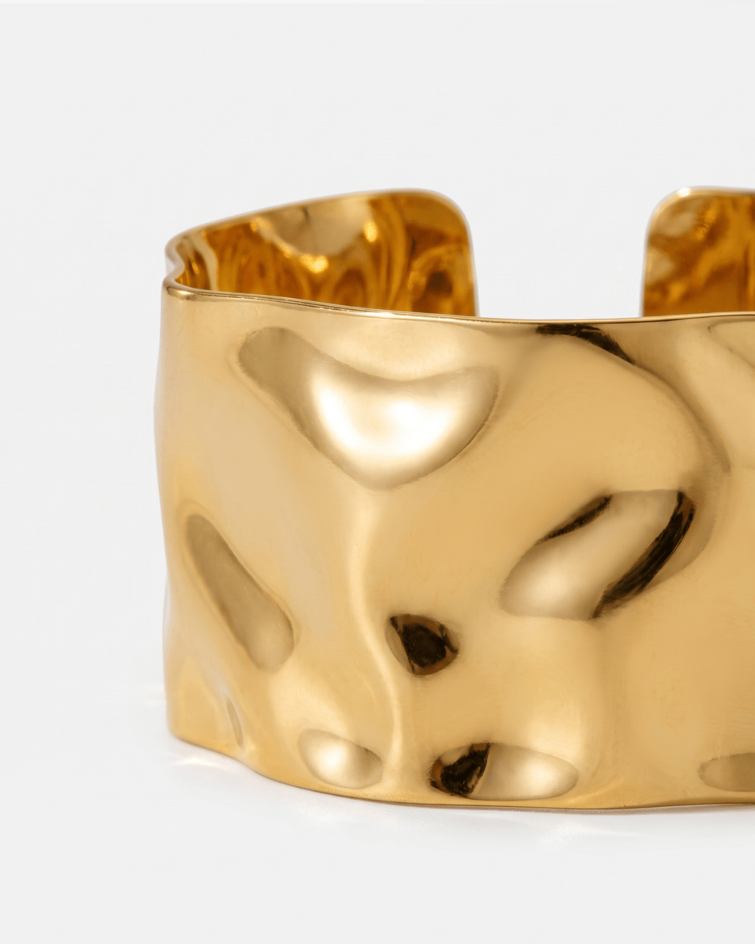 Amy - Cuff bracelet - Stainless steel - Opulaire - WATERPROOF jewelry - 