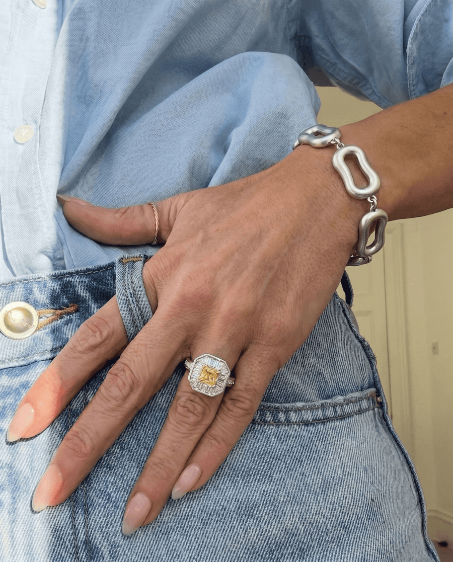 Vivienne Ring