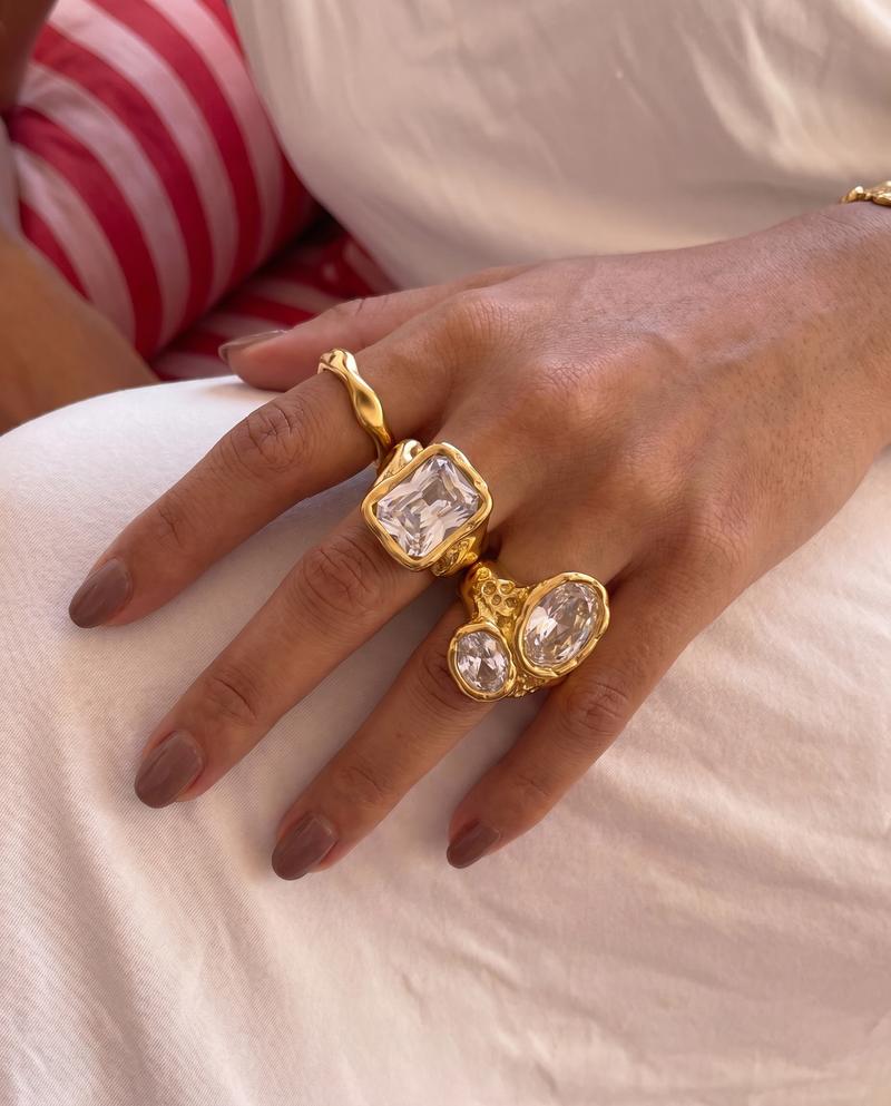 Aya ring