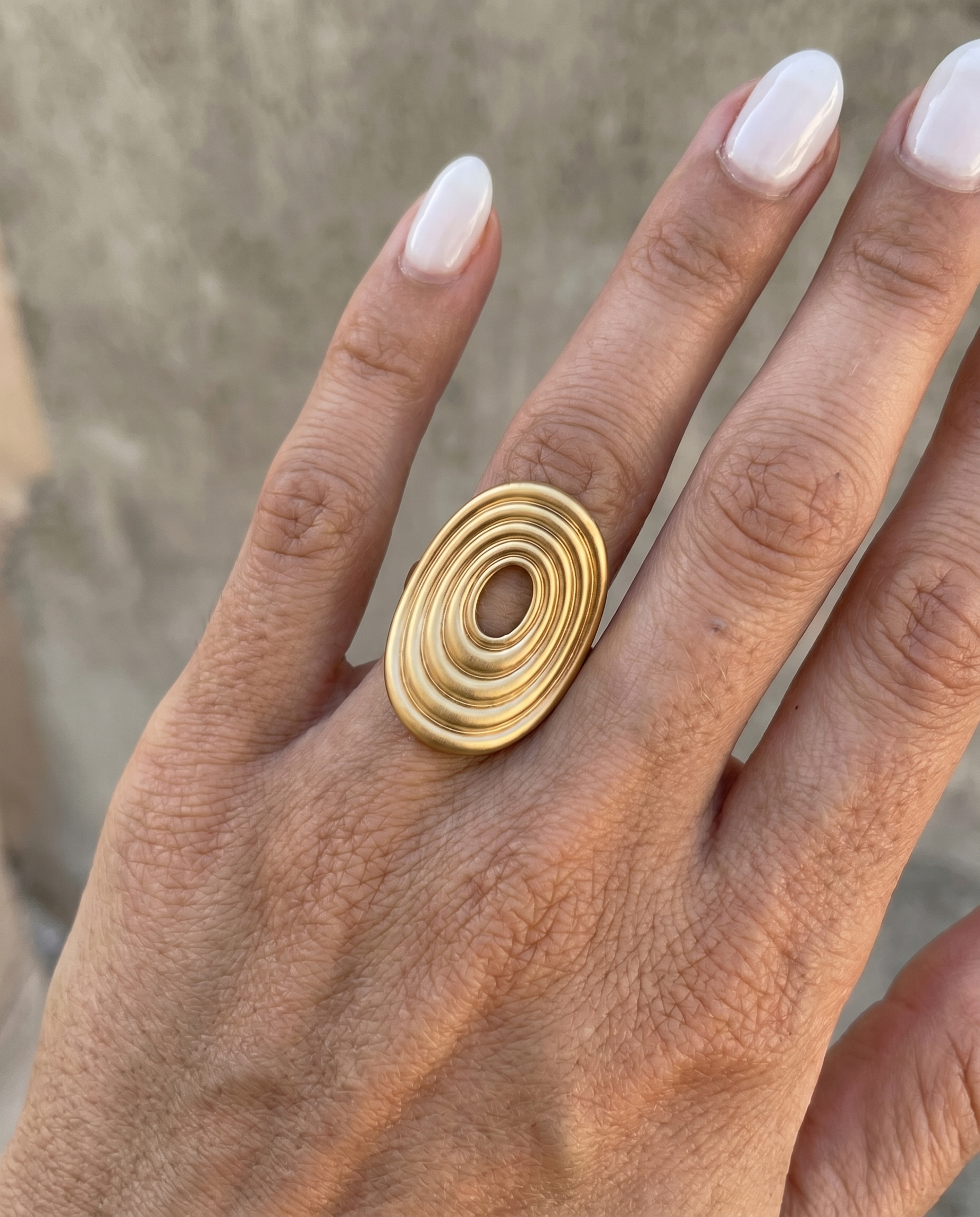 Nur Ring