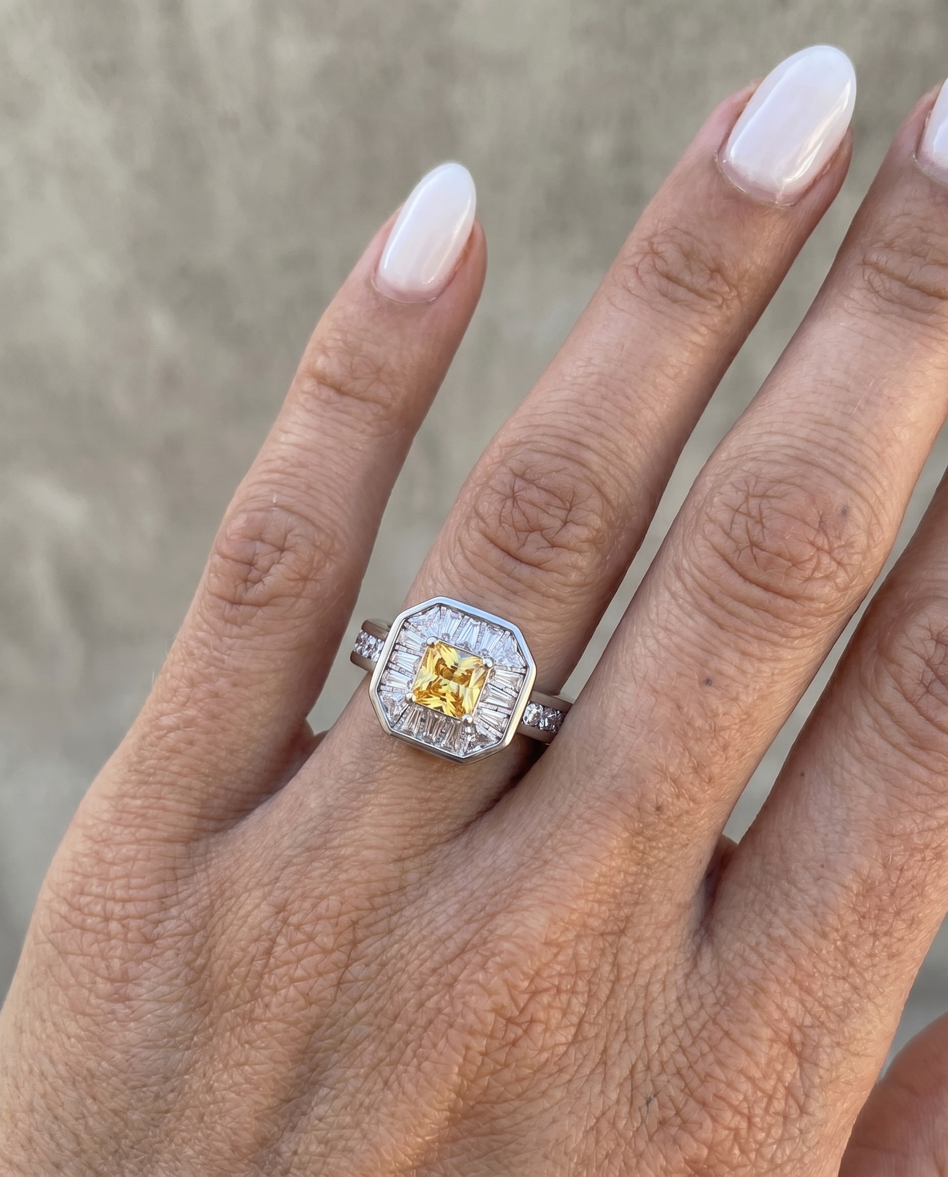 Vivienne ring