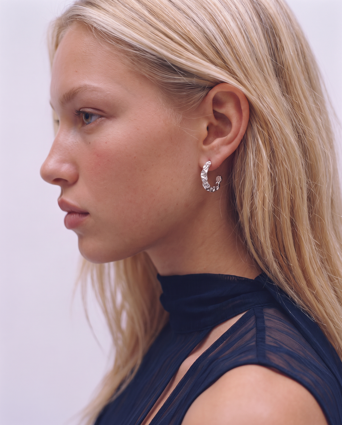 Yara - Hammered open Hoop earrings - Stainless steel
