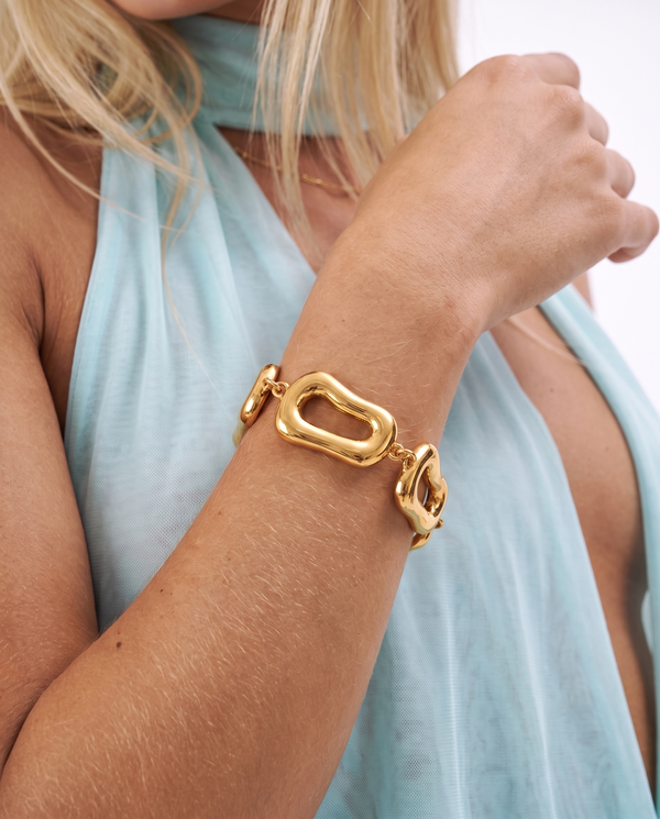Big chain bracelet