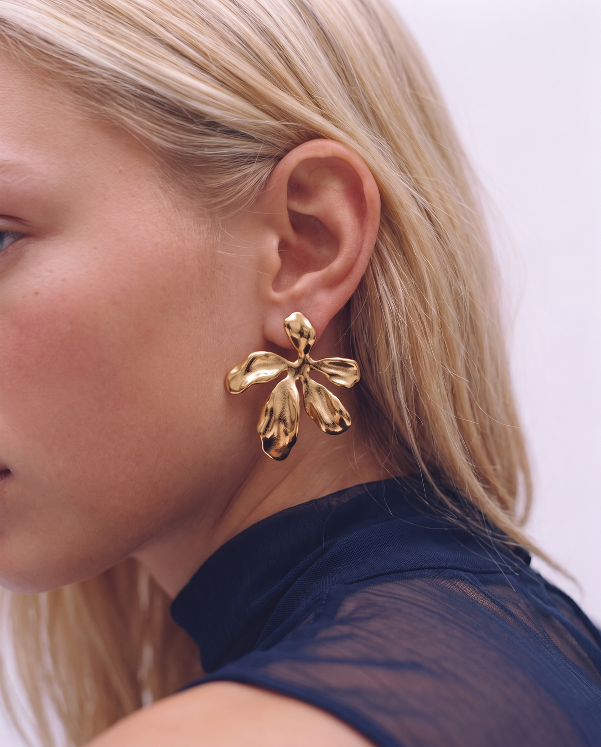 Mira earrings
