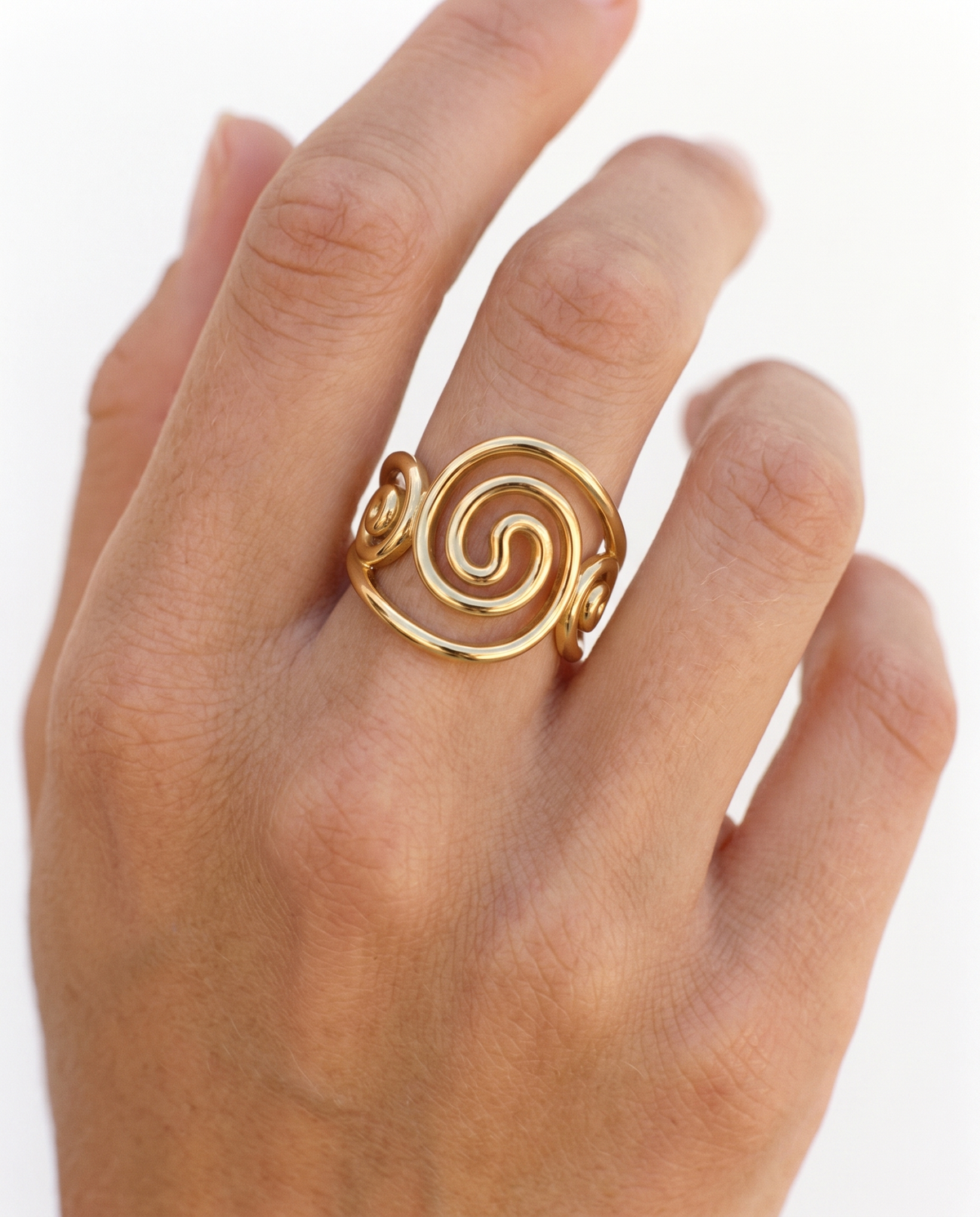 Zoya ring