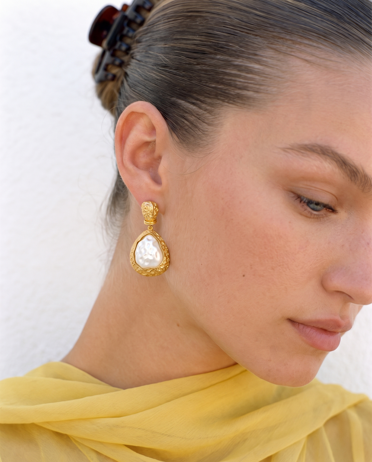 Kes earrings