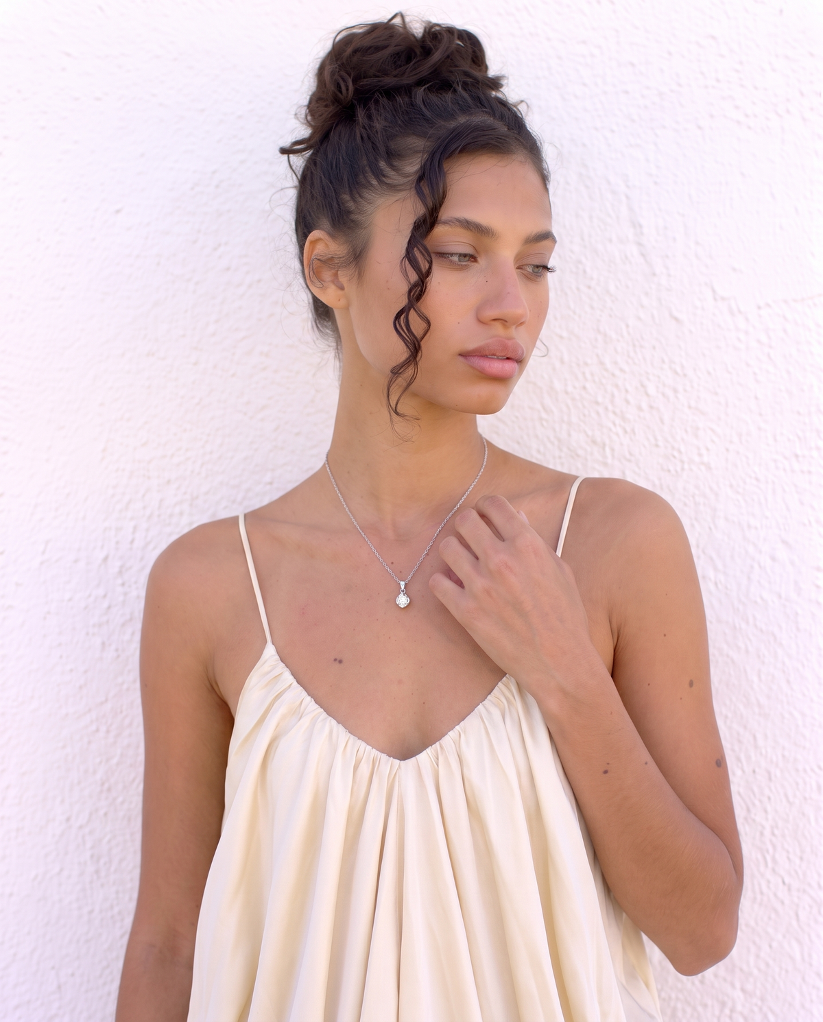 Kiana necklace