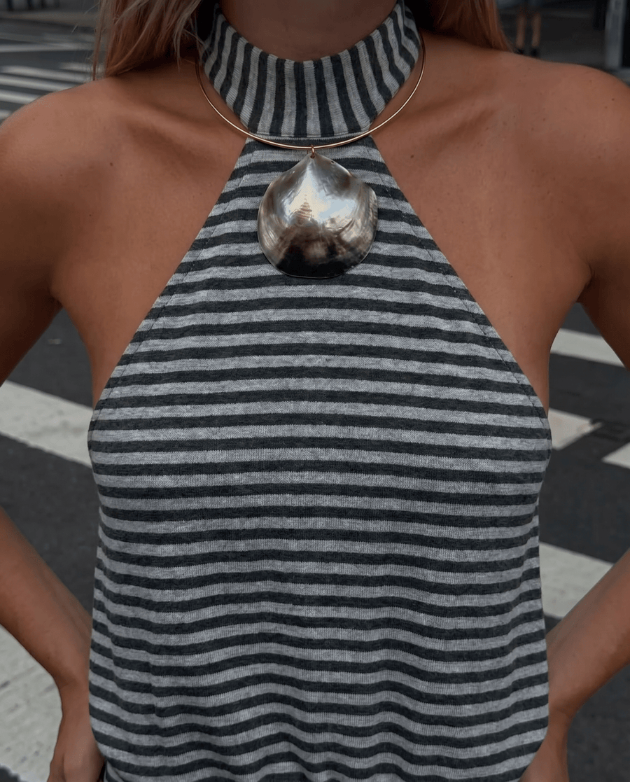 Shell necklace